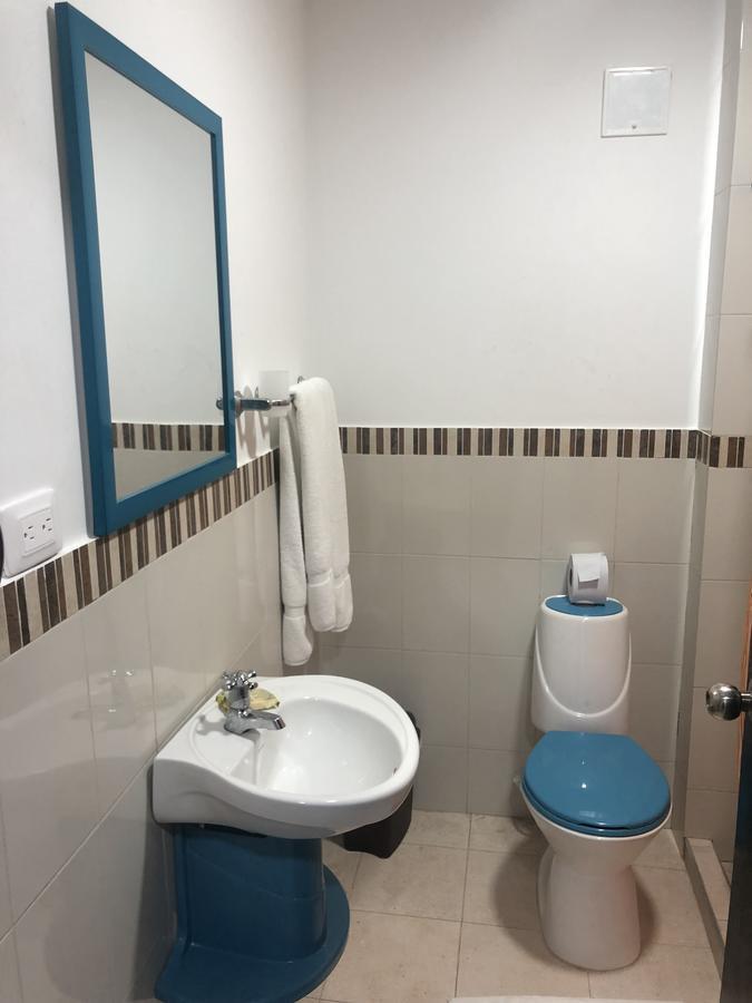 Hostal Central Beach Сан-Андрес Экстерьер фото